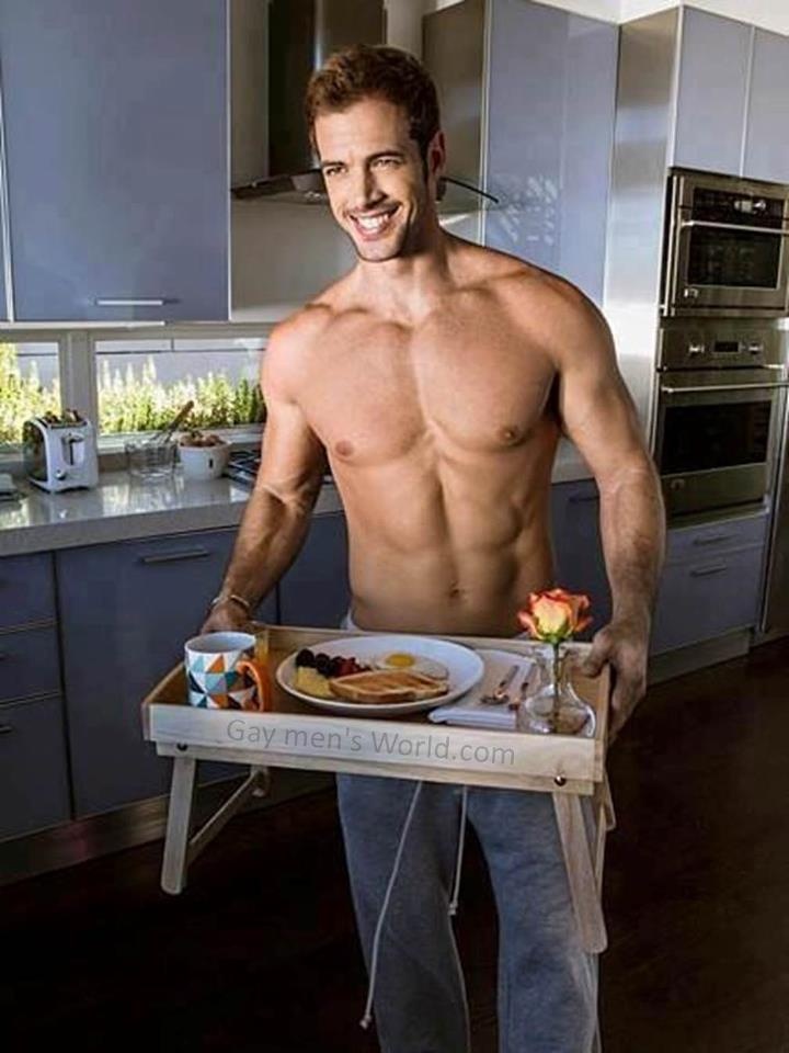 Chicos sexis cocinando 