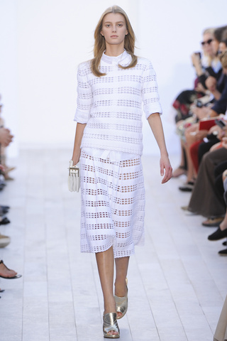 chlo_____pasarela_320276385_320x480