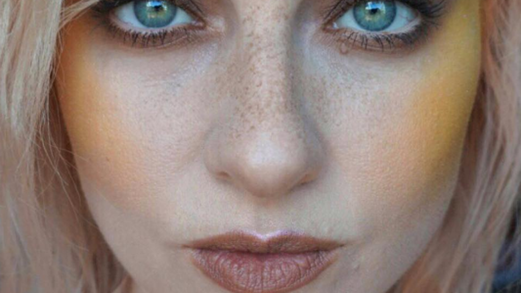 Tendencia colorete amarillo 