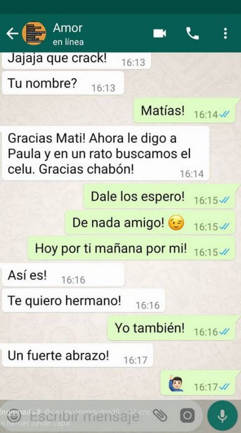 Conversación con el chico que encontró el móvil de su novia