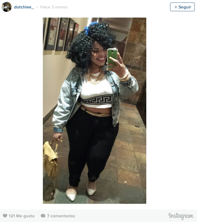 mujeres con crop tops