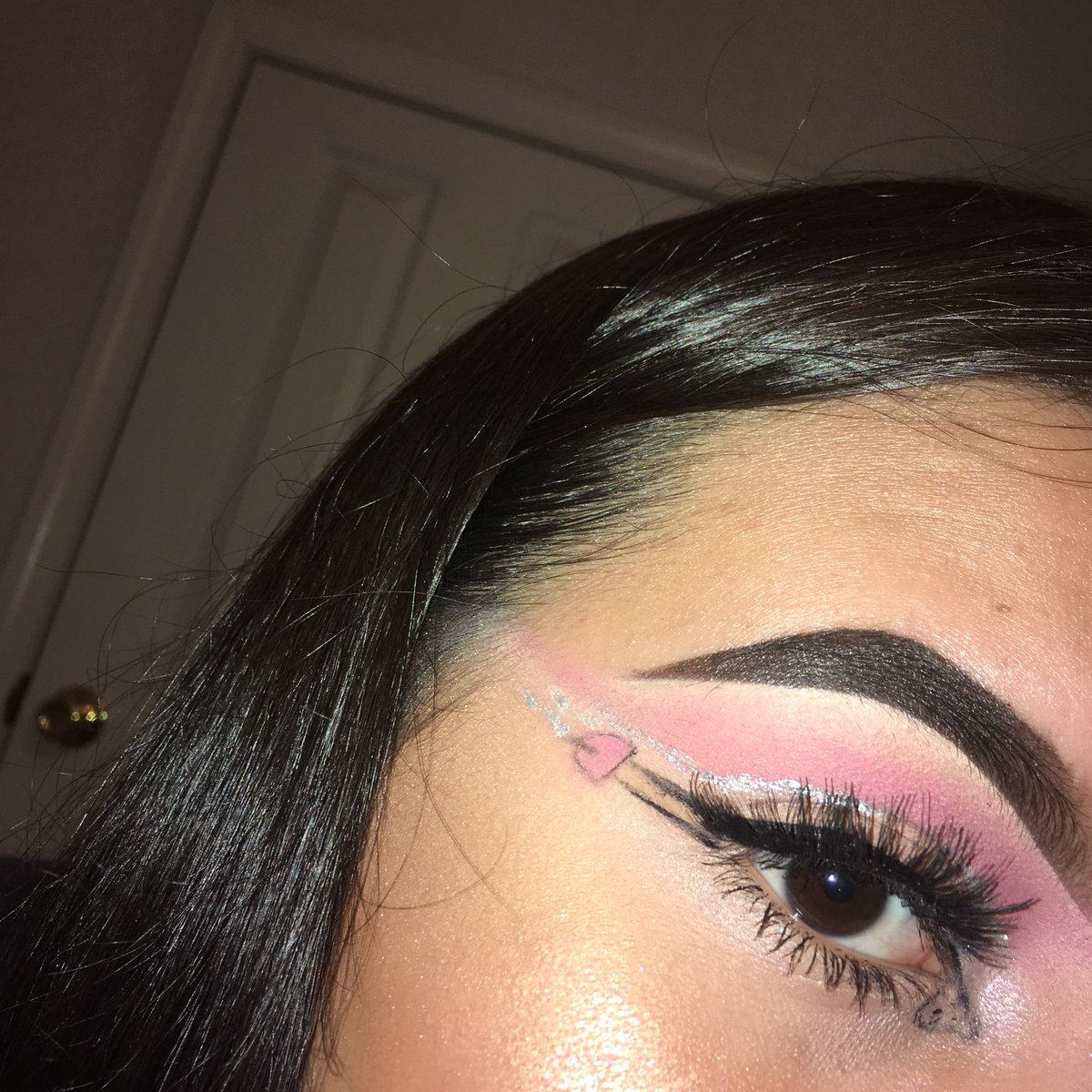 Delinear el ojo en forma de pene