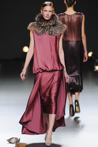 juan_duyos___pasarela_342838842_320x480