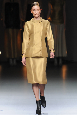 juan_duyos___pasarela_369884672_320x480