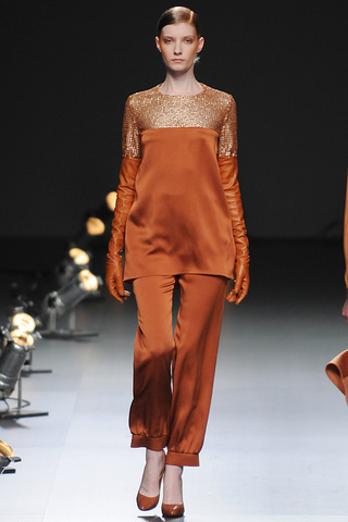 juan_duyos___pasarela_576886745_320x480