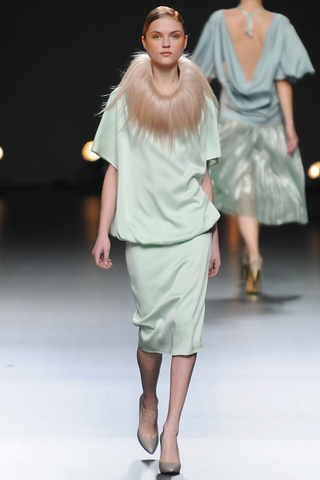 juan_duyos___pasarela_931656235_320x480