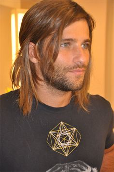 Los chicos con pelo liso más guapos