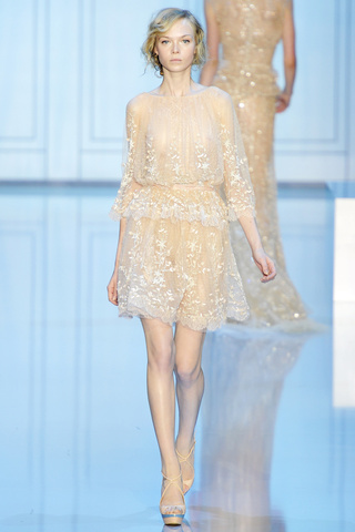 elie_saab___pasarela_638217887_320x480