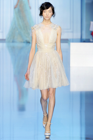 elie_saab___pasarela_855347481_320x480