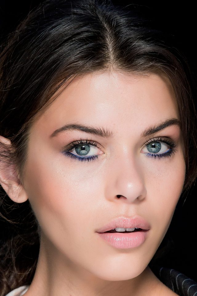 Eyeliners de colores, tendencia 2018-2019