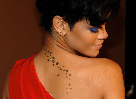 rihana-star-tattoo