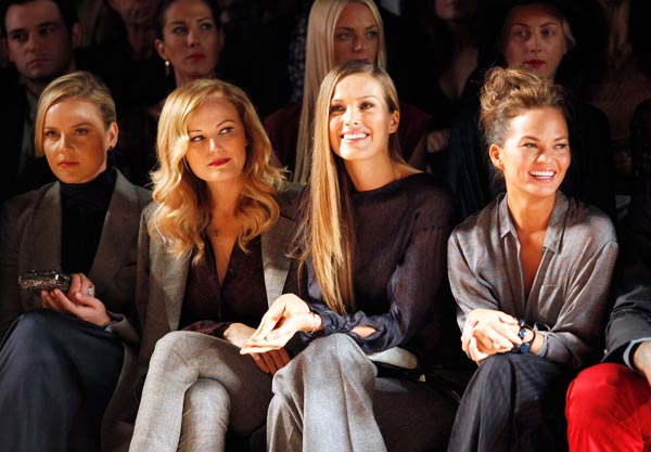 120913668JN006_Tommy_Hilfig