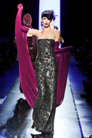 jean_paul_gaultier___pasarela_796606039_320x480