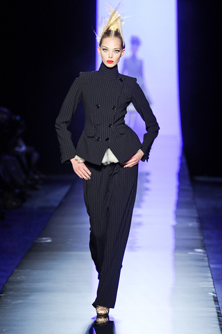 jean_paul_gaultier___pasarela_911894991_320x480
