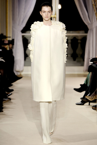 giambattista_valli___pasarela_484400148_320x480