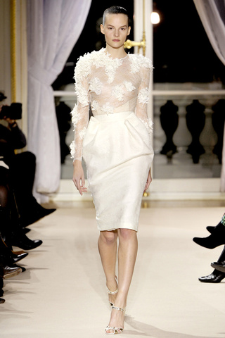 giambattista_valli___pasarela_662172754_320x480