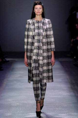 giambattista_valli___pasarela_572888792_320x480