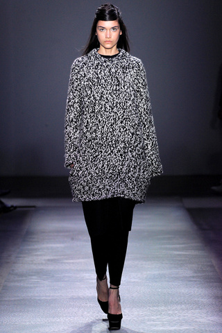 giambattista_valli___pasarela_692999773_320x480