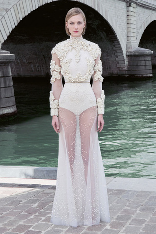 givenchy___pasarela_531757957_320x480