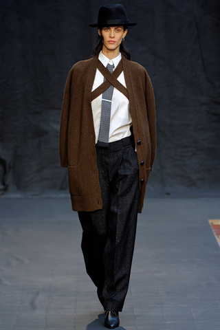 herm__s___pasarela_933916300_320x480