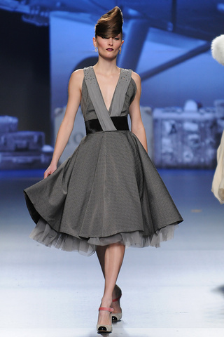 ion_fiz___pasarela_513430130_320x480