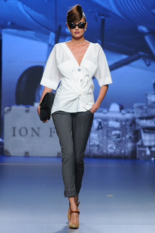 ion_fiz___pasarela_518173129_320x480