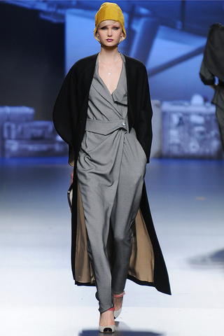 ion_fiz___pasarela_998239266_320x480