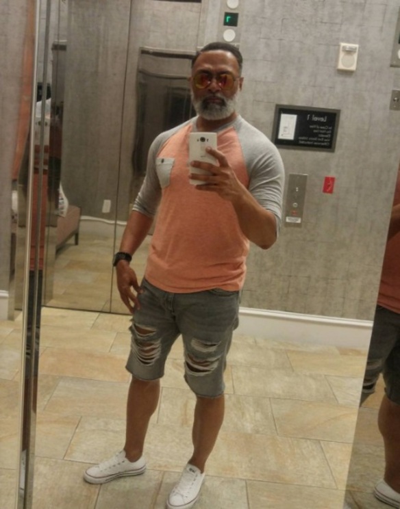 Irving Randle, el abuelo sexy 