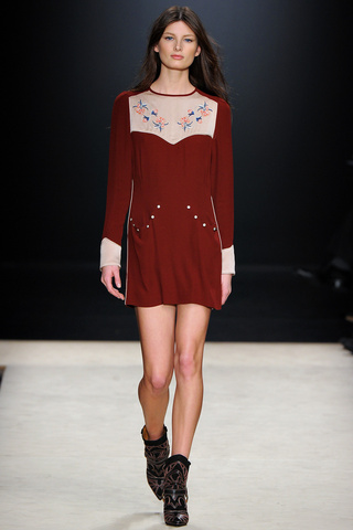 isabel_marant___pasarela_20671303_320x480
