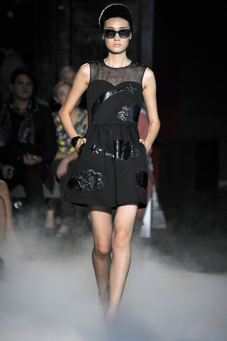 jean_charles_de_castelbajac___pasarela_895602658_320x480