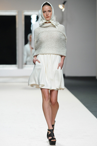 jesus_del_pozo___pasarela_800378788_320x480