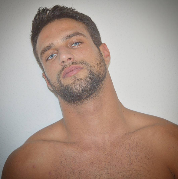 Las fotos más hot de Jesús Castro en Instagram 