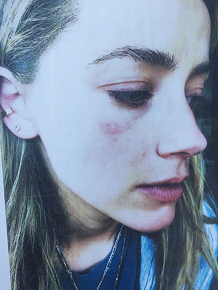 Amber Heard denuncia a Johnny Depp por maltrato 