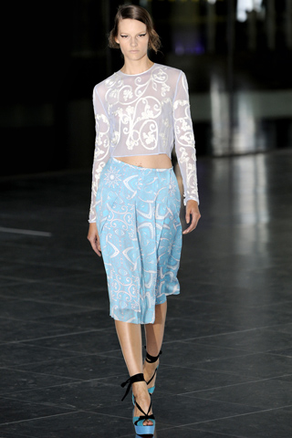 jonathan-saunders-12