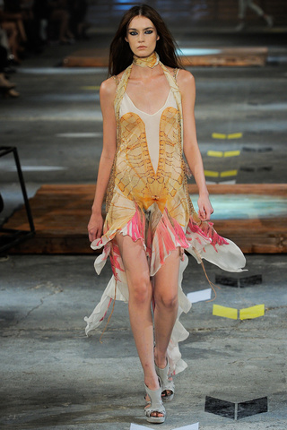 just_cavalli___pasarela_478791741_320x480