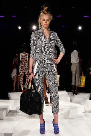 l_a_m_b___l_a_m_b__primevera_verano_2012_790822479_320x480