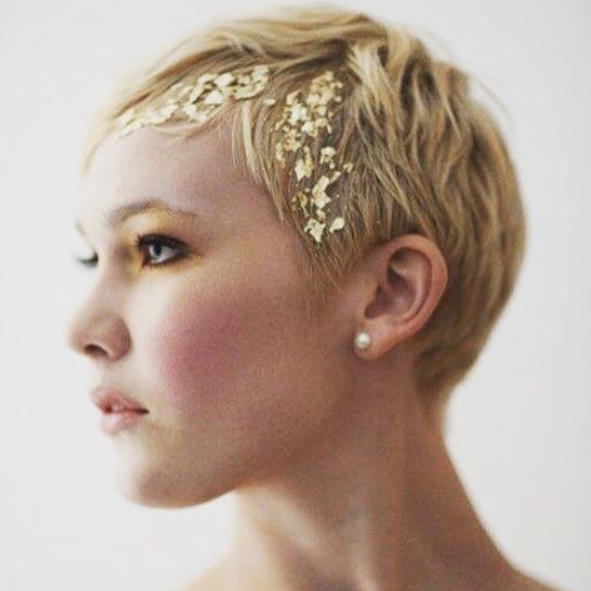 Tendencia oro en el pelo 