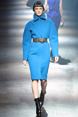 lanvin___pasarela_33619681_320x480