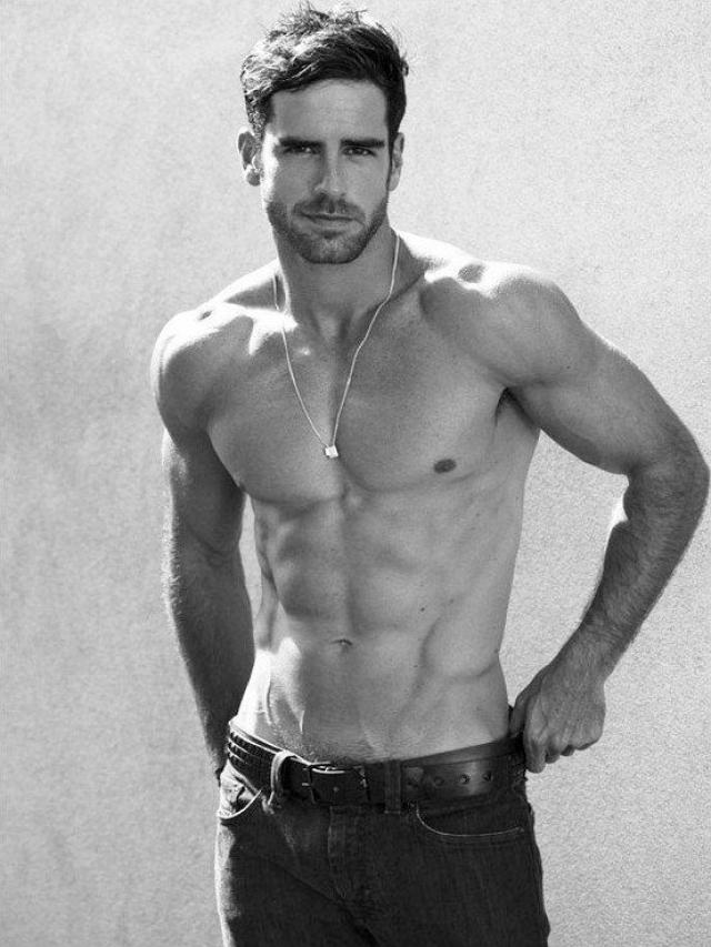 Los chicos depilados más guapos