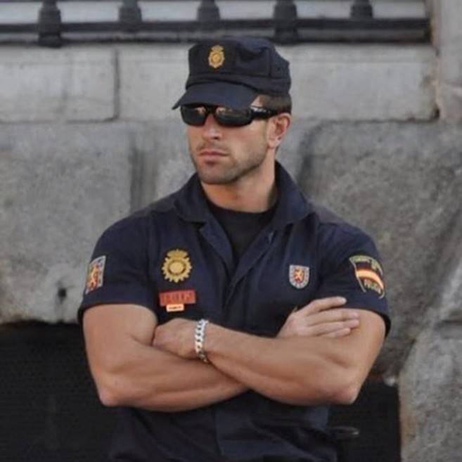 Los policias mas guapos y sexis 