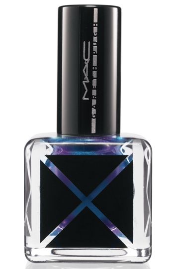 garethpugh-naillacquer-hyper-72