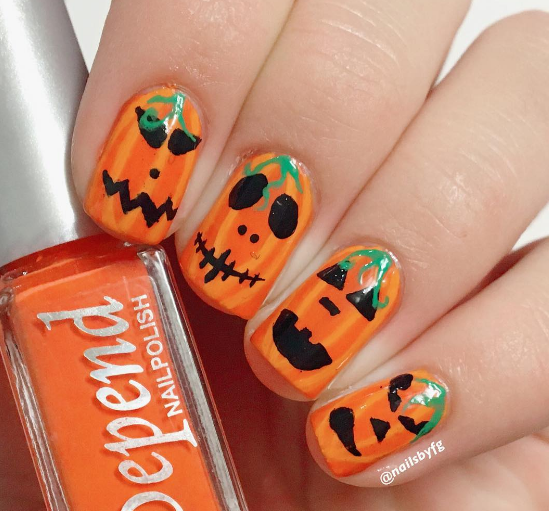 10 manicuras originales de Halloween