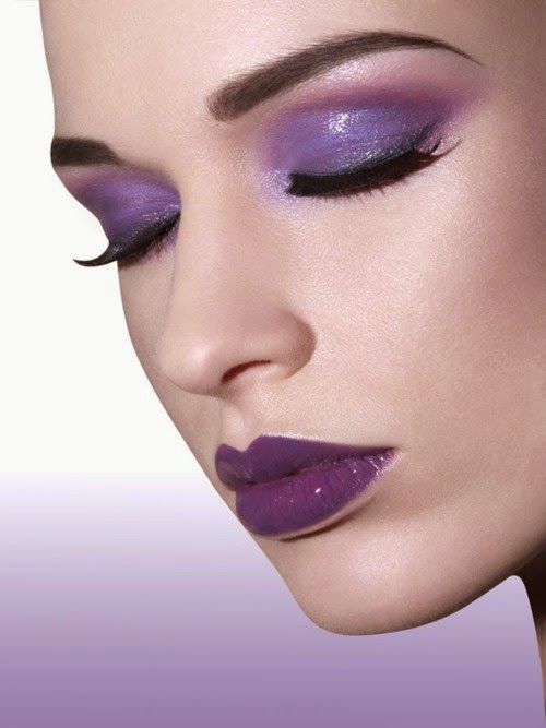 Maquillaje con brillo para Navidad 