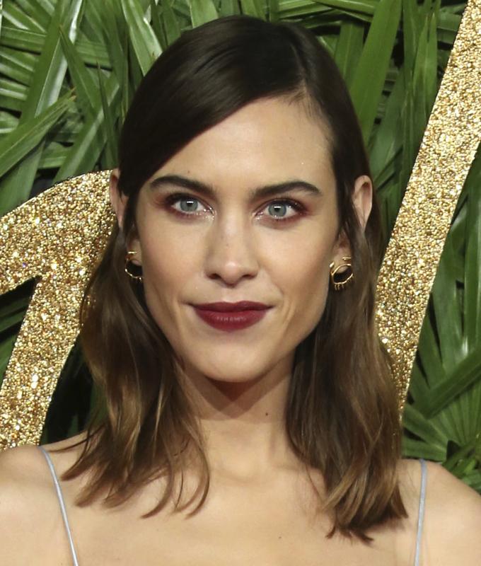 Ideas de maquillaje y peinado para Navidad 2017