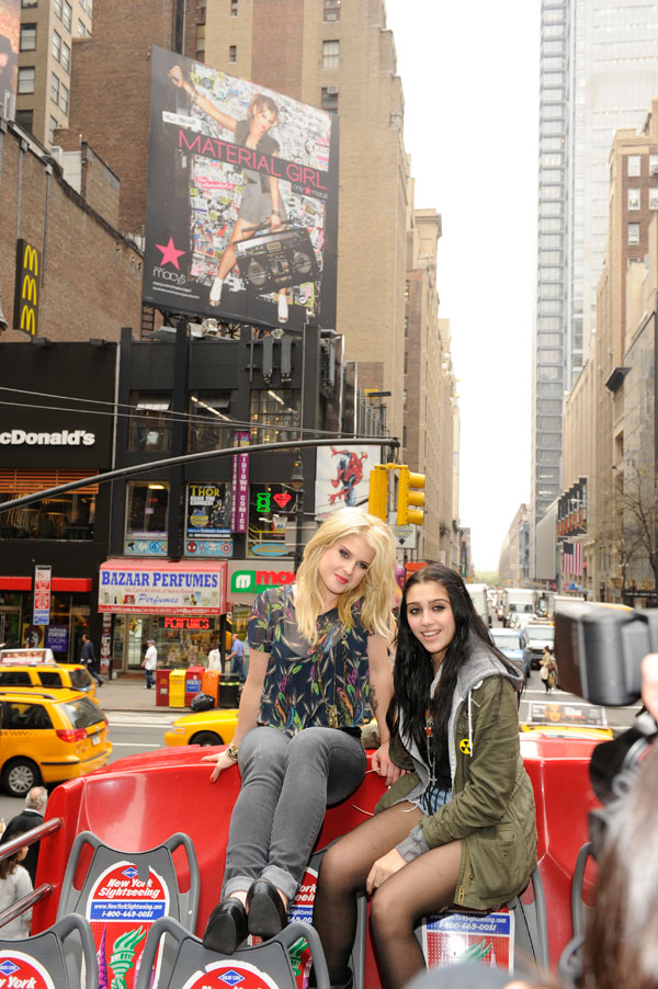 material-girl_1110629105845