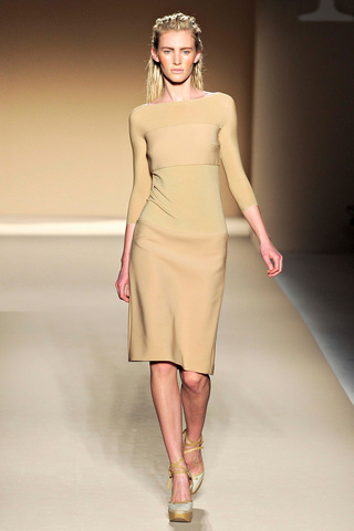 max_mara___pasarela_887279409_320x480