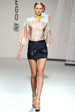 moises_nieto___pasarela_926756073_320x480