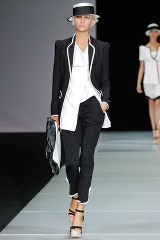 emporio_armani___pasarela_353592369_320x480