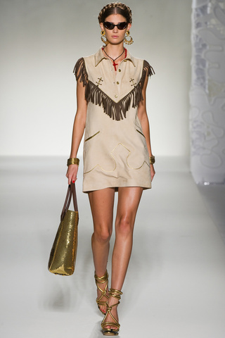 moschino___pasarela_372238778_320x480