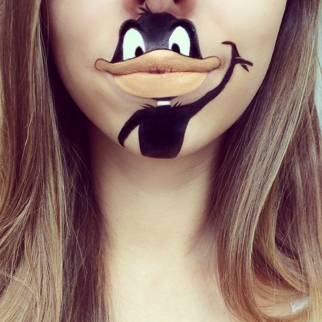 Laura Jenkinson, artista del 'mouth art'